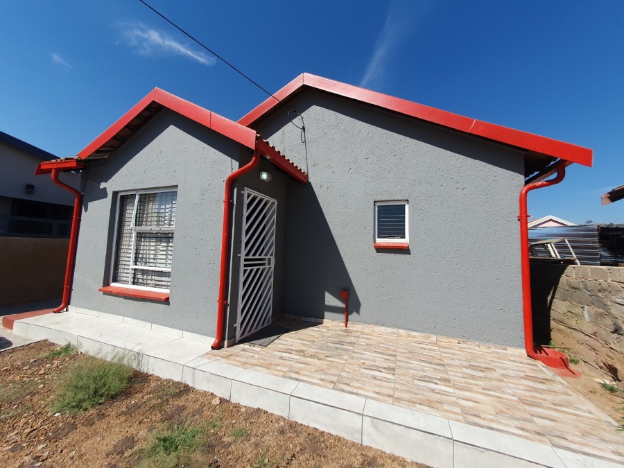 3 Bedroom Property for Sale in Mabopane North West